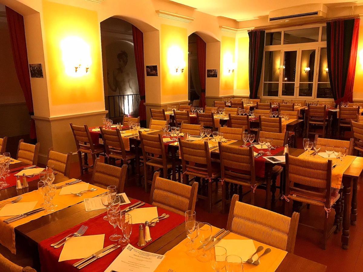 Hotel Colombet Nyons Εξωτερικό φωτογραφία
