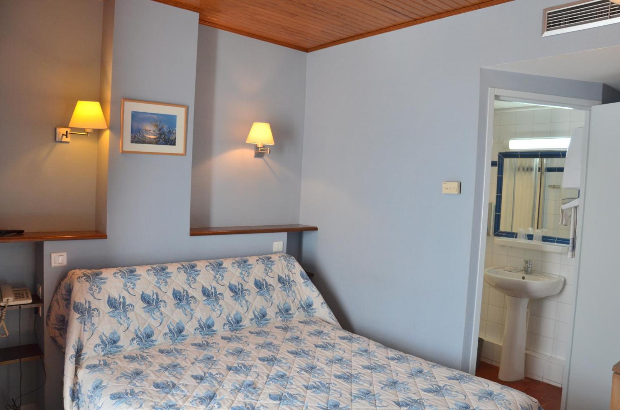 Hotel Colombet Nyons Δωμάτιο φωτογραφία