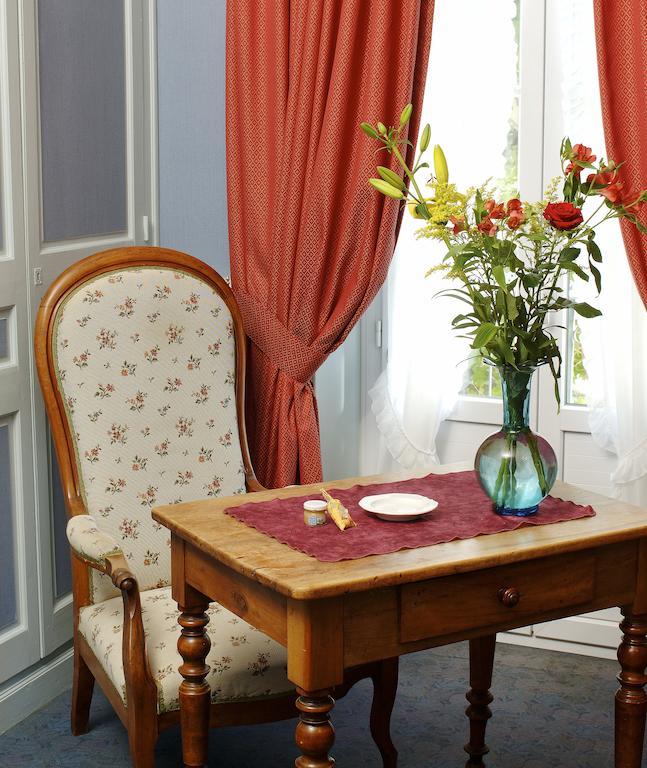 Hotel Colombet Nyons Δωμάτιο φωτογραφία